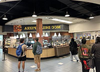 photo of students in the market dinning area